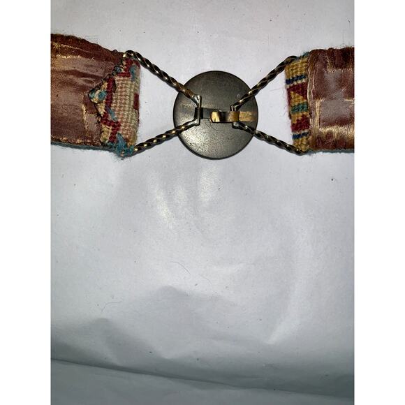 VINTAGE 20'S-40'S NEEDLEPOINT PETITPOINT BELT W/BRASS CLASP GREAT COLORS! 30" - Picture 6 of 10
